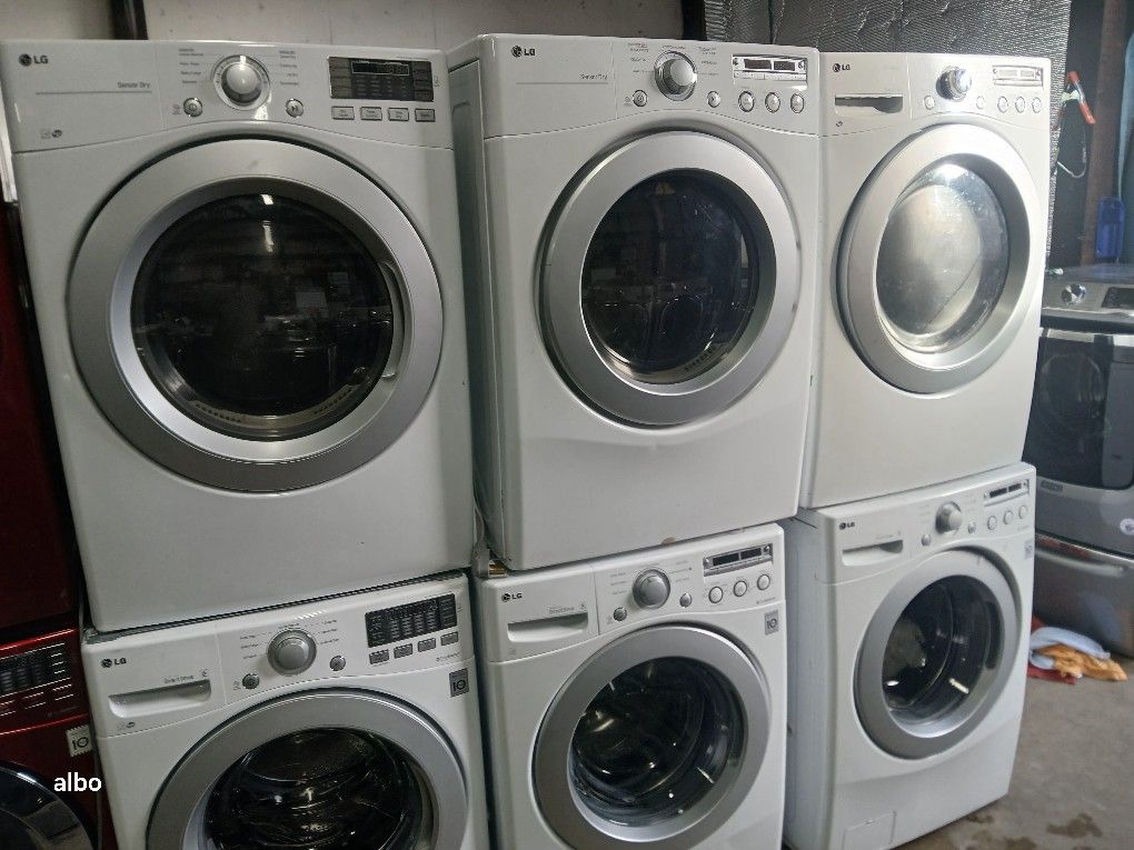 Selection Of Washer And Dryer From 300