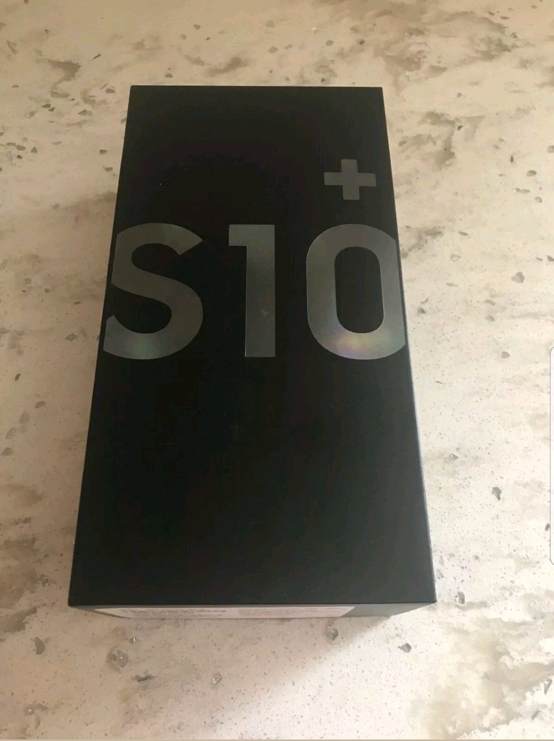 New Samsung Galaxy S10 Plus 128Gb Black . Sprint