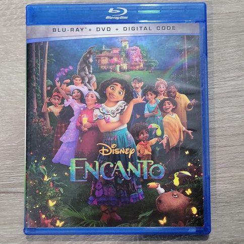 Encanto Blu-Ray & DVD Movie for Sale in Beach Park, IL - OfferUp