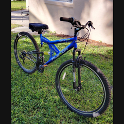 Kent Flexor 29 inch Dual Suspension Mountain Bike. 21 Speed Shimano Gears. 2 Disc Brakes. Front Shocks. Padded Seat