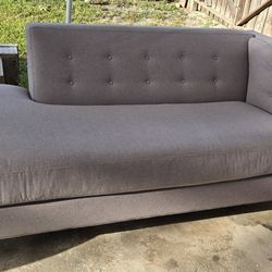 MUEBLE PARA SALA. GRATIS- FREE