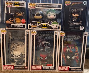 Funko Pops (Marvel, DC)