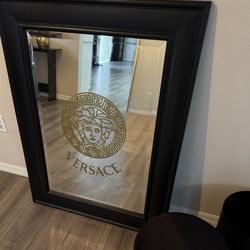 Mirror,waste Basket,ottoman,2 Large Towels,4 Hand Towels,8 Wash Cloths All New 