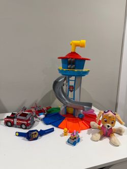 Paw Patrol Lookout Tower Playset + Vehicles & Toys