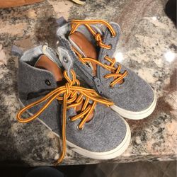 Boys Gap Shoes Size 9