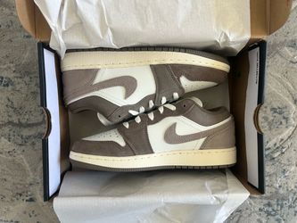 Jordan 1 Retro Low Olive grey