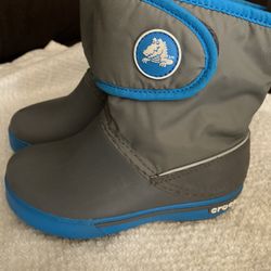 Kids CROCOS  Size 10