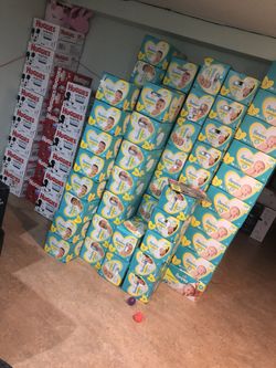 Pampers/Huggies $20 a case Sizes N-5