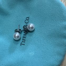Real Tiffany & Co Pearl Earrings