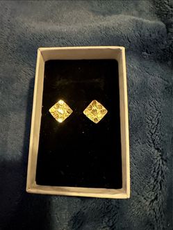 square gold nugget earrings