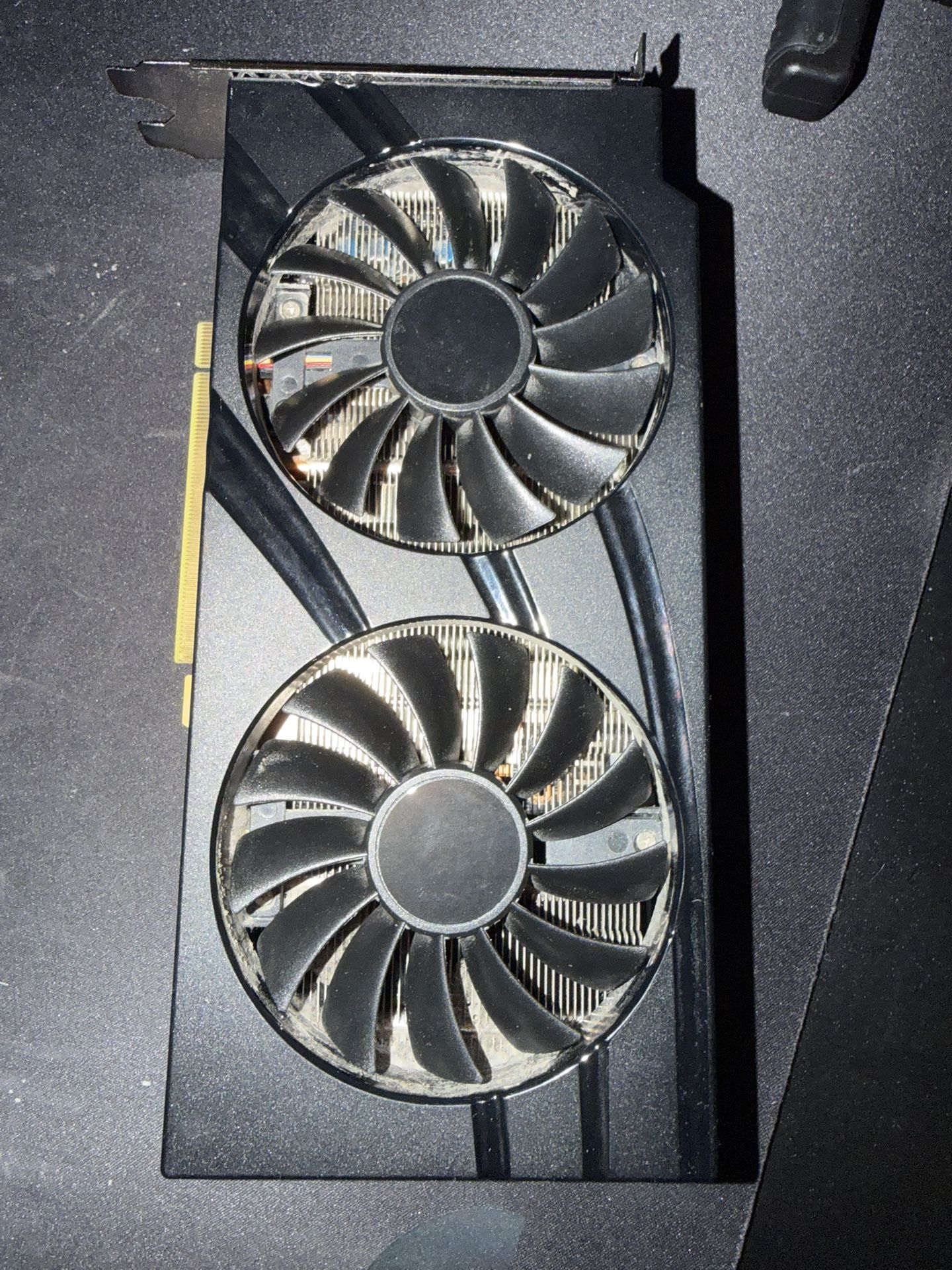 GeForce RTX 3060 12GB Dual-fan model PCIe 4.0 1x 8-pin power 12GB GDDR6 memory 170W power draw Good