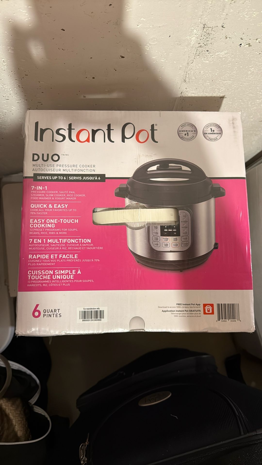 Brand New Unopened Instant Pot 6 Quart