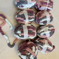 8 Skeins Chunky Yarn