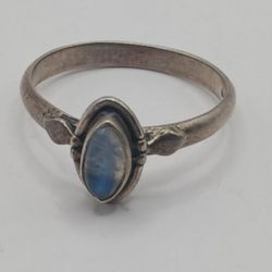 Sterling moonstone ring Sz 7 