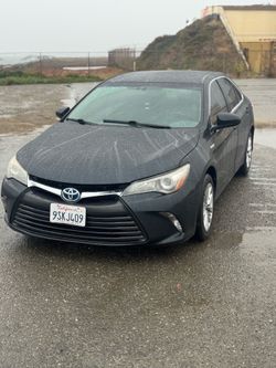2017 Toyota Camry Hybrid