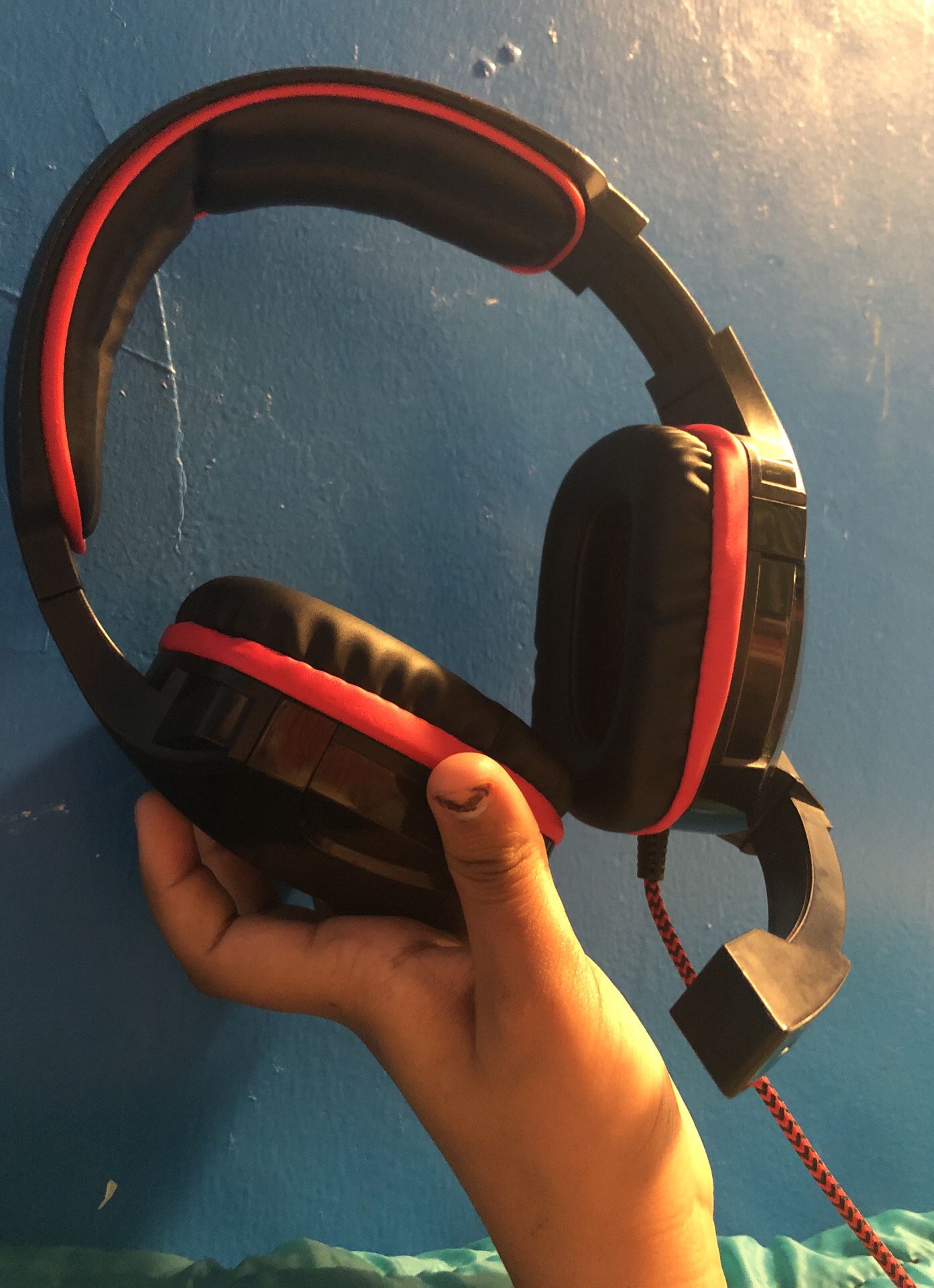 Headphones for any game