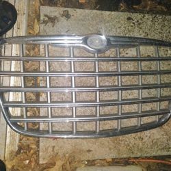 Chrysler Grille
