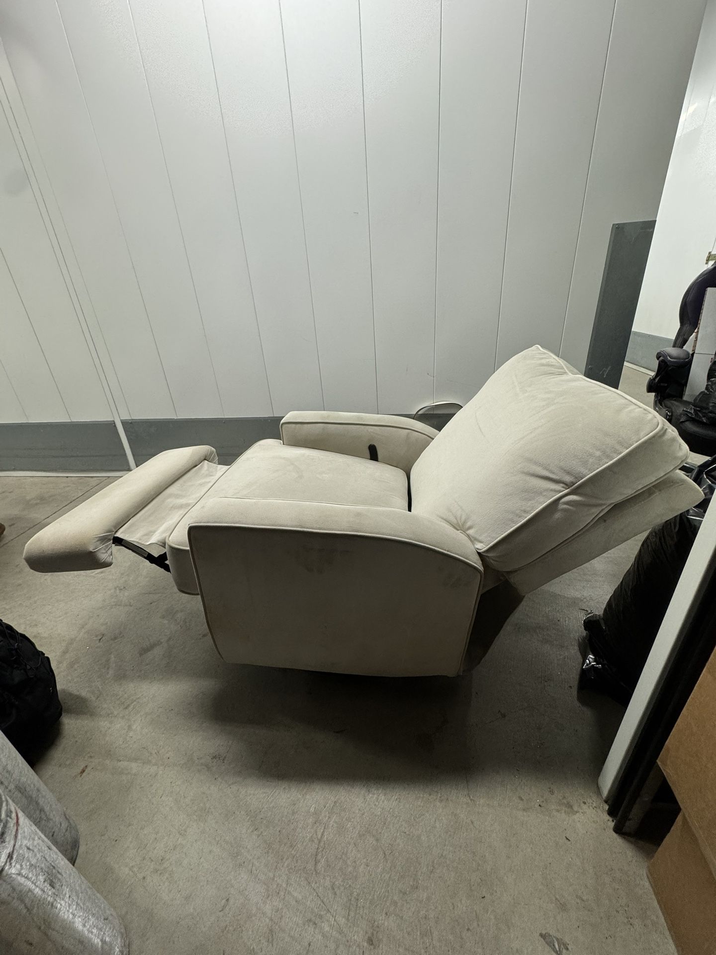 Rocking Chair Recliner