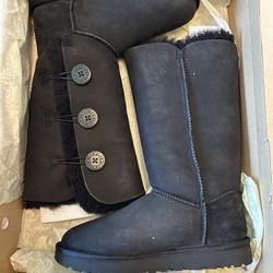 Women’s UGG Boots Size 7