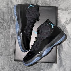 AIR JORDAN 11 GAMMA BLUE NEW!
