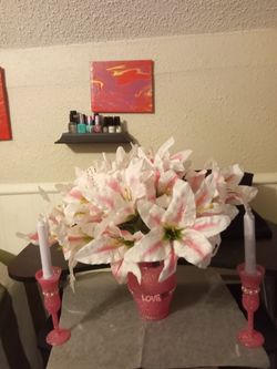 Small Pink Vase Candleholders With LED Candles 