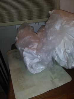 Bagged up brand new sheets to in each bag for $10