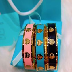 Tiffan Bangles 