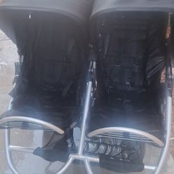 MUST SELL INDIE STROLLER SIDE BY SIDE DOUBLE STROLLER