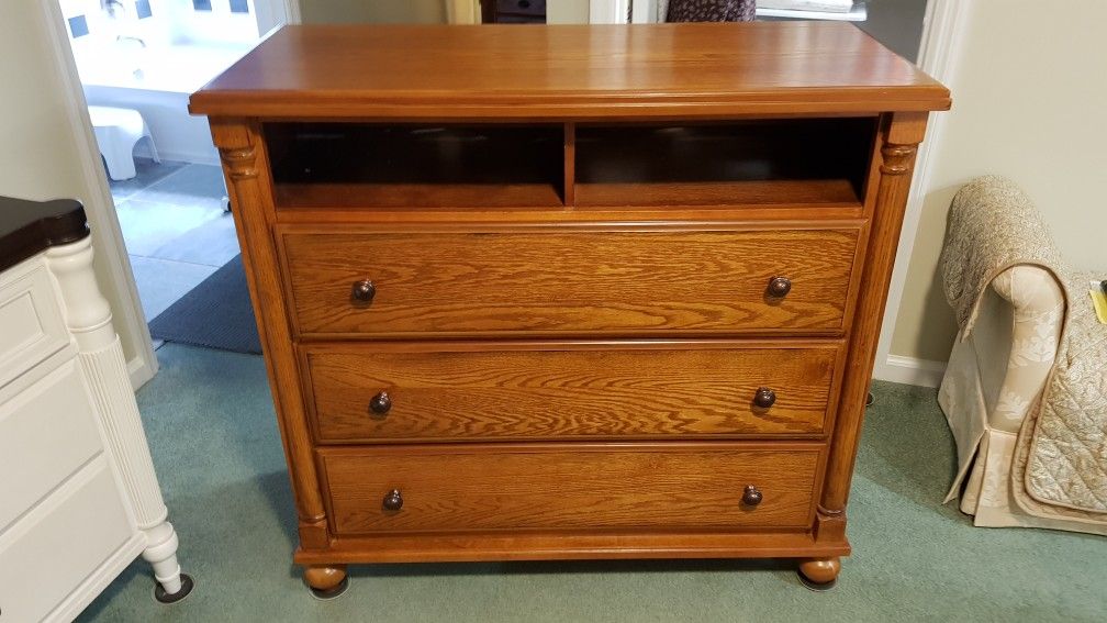 Ashley 3 drawer oak media dresser 