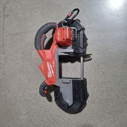 Milwaukee M18 Band Saw 5 Inch