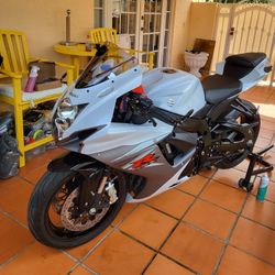 2015 Suzuki GSXR 600