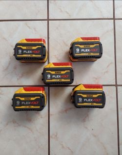 New Dewalt FLEXVOLT 9.0 Battery 20V 60V