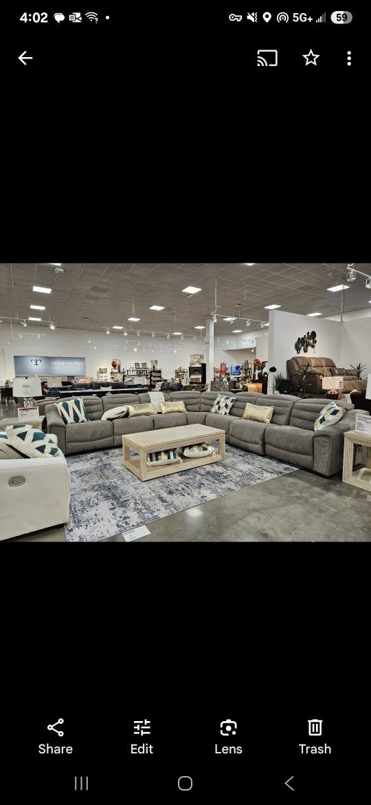 Ashley Modular Power Recliner Sectional- Like NEW