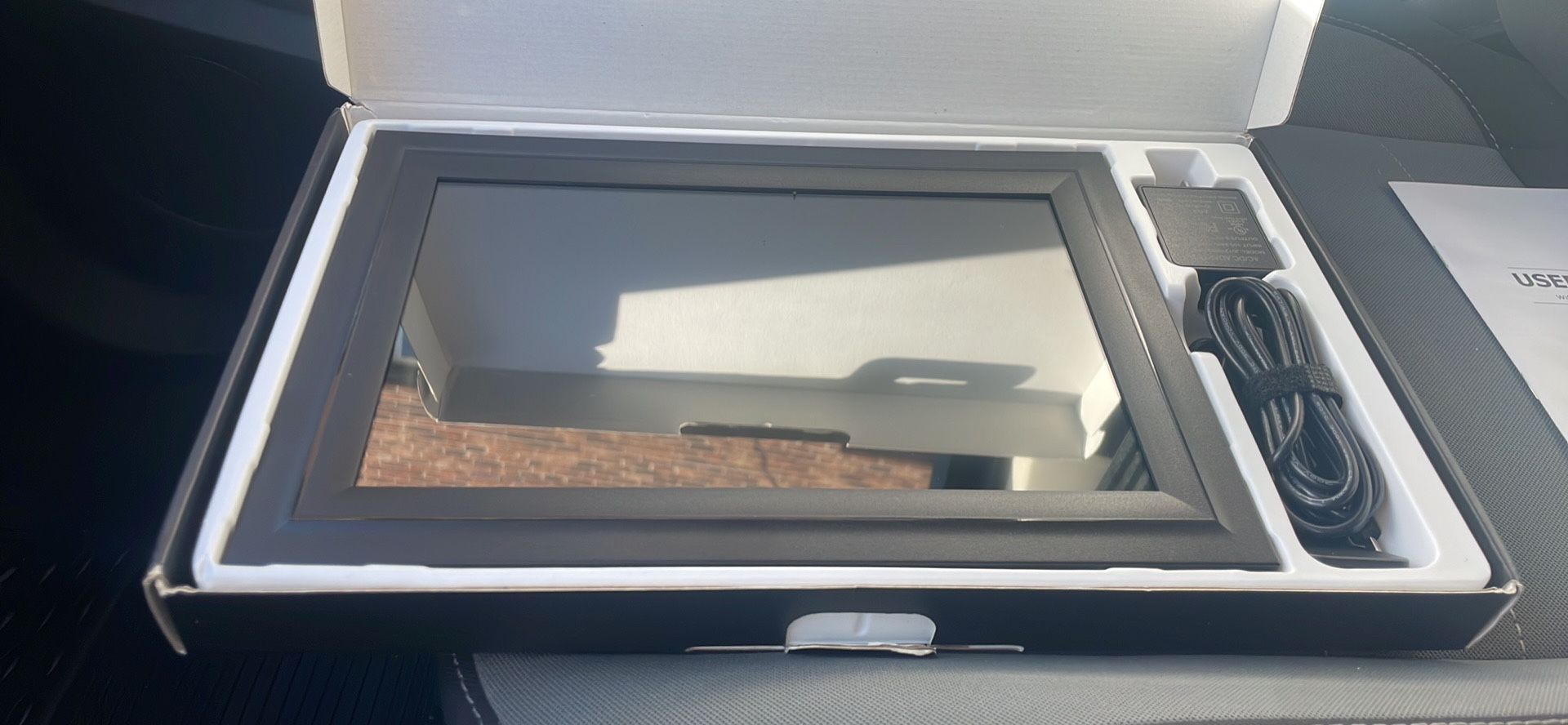 BRAND NEW! Shenzhen Jeno Technology Wifi Cloud Photo Frame 10.1 inch V3.0