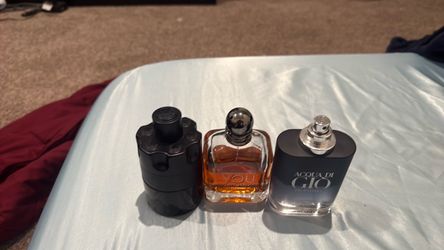The azzro is slightly used it’s almost full and the 2 aramani are a little more then halfway