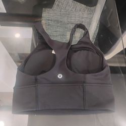 Lululemon sports bras size 4
