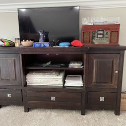 Entertainment Center