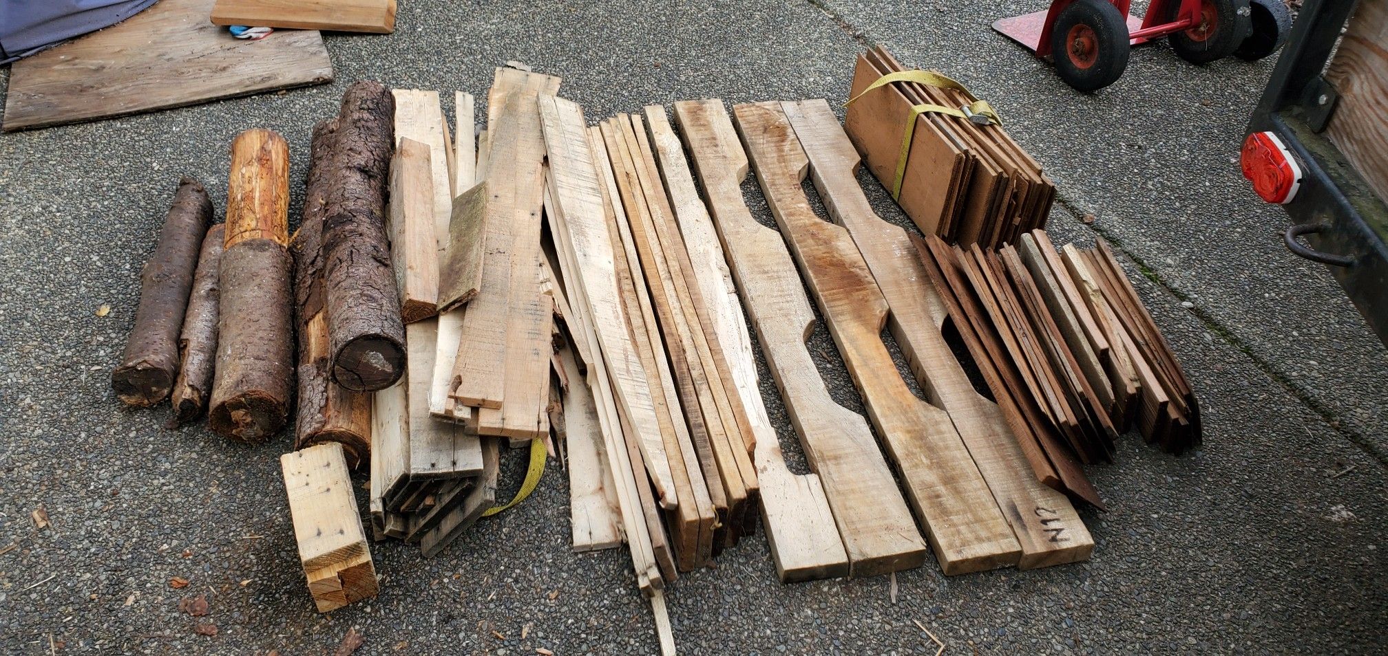 Free Firewood, some hardwood, cedar shake kindling, no nails