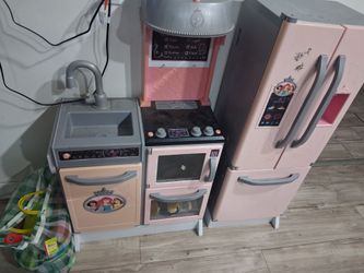 Play kitchen