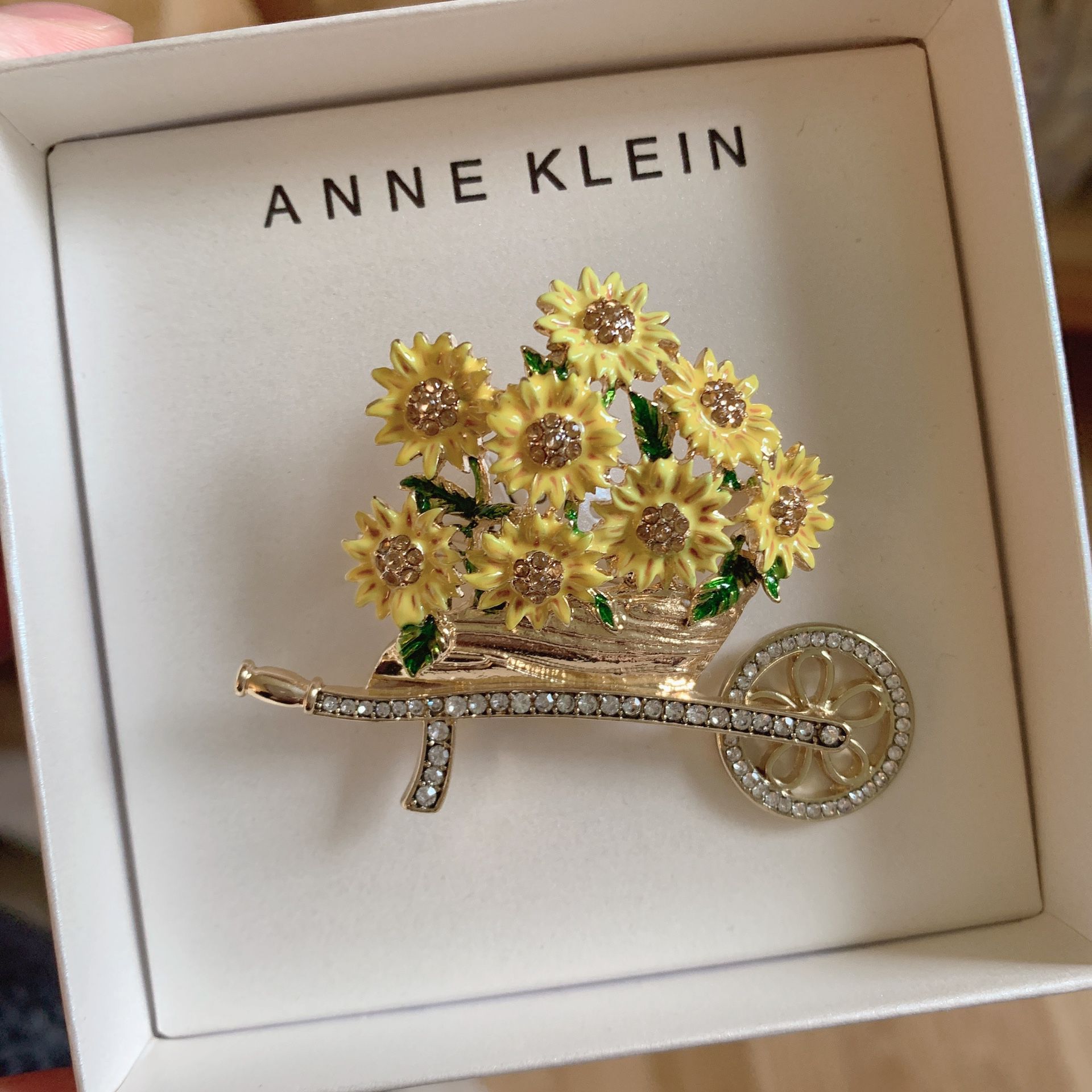 NWT Anne Klein Sunflower Cart Brooch Pin Gift Box 59220