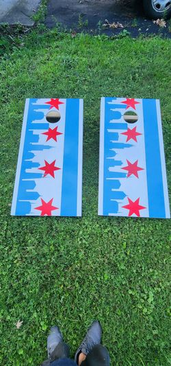 Custom Cornholes