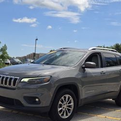 2020 Jeep Cherokee