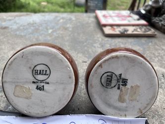 Bean pot/crock mini  brown