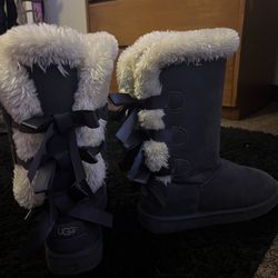UGG bailey Bow Boots