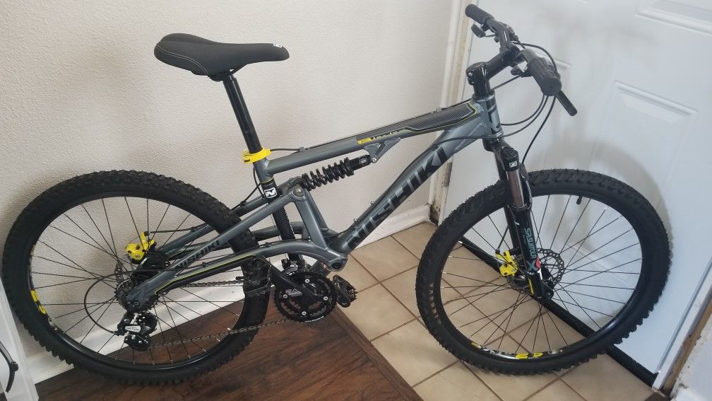 Nishiki Wasatch mountain bike for Sale in Tarpon Springs, FL OfferUp