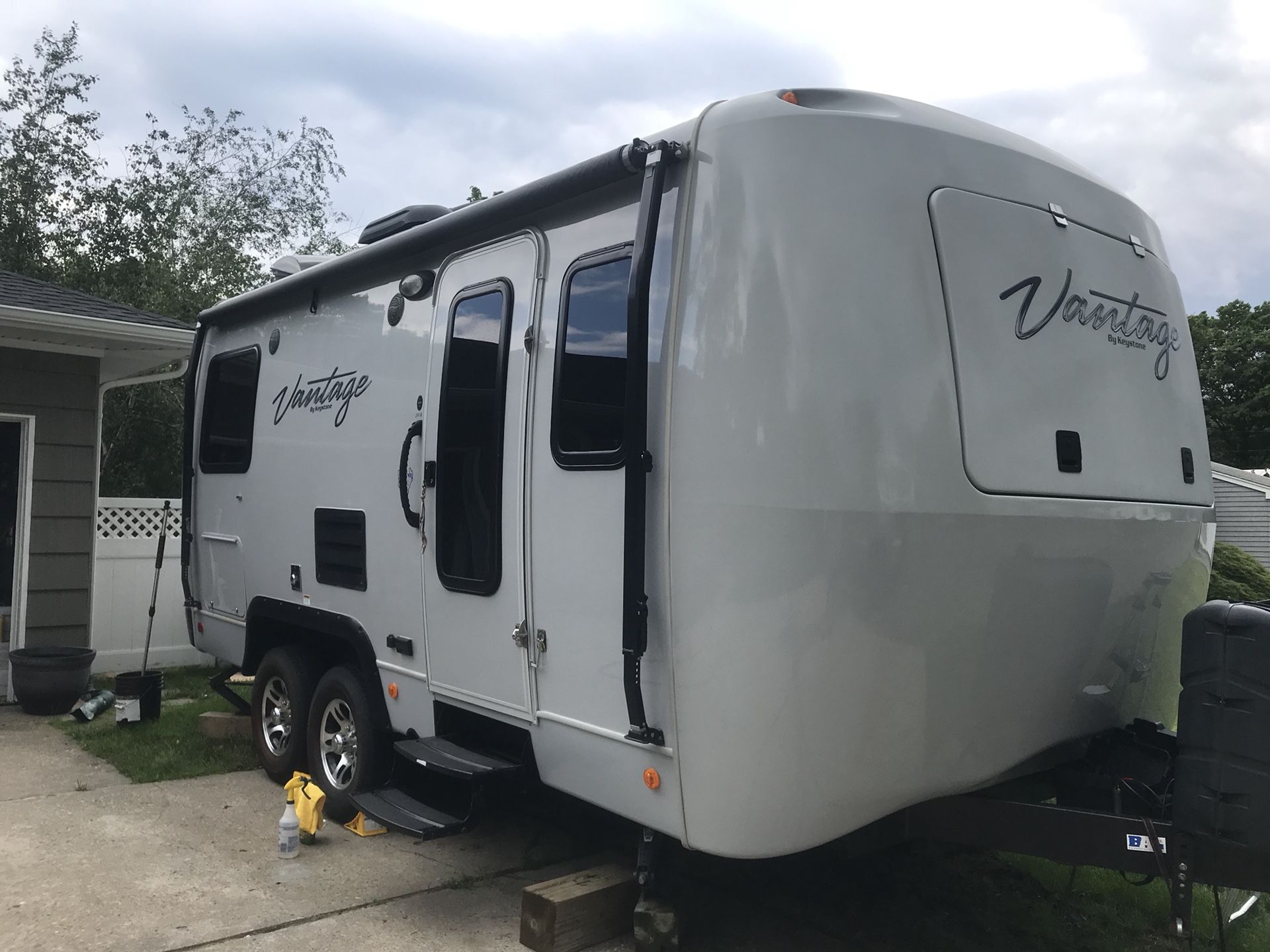 Keystone vantage 19ul