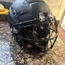 F7 Helmet 2025 