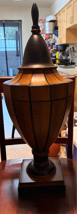 Home decor Urn