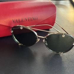 Valentino Sunglasses Metal Aviator Crystals Studded With Red Case