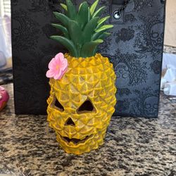 Sumerween Pineapple Skull